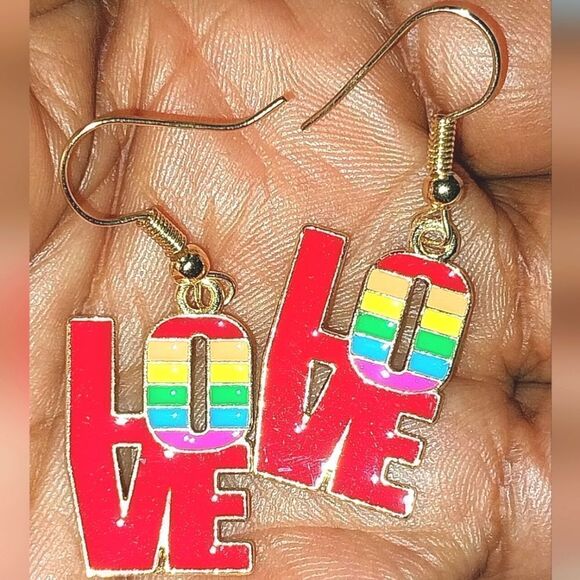 Super cute love rainbow earrings - Picture 6 of 7